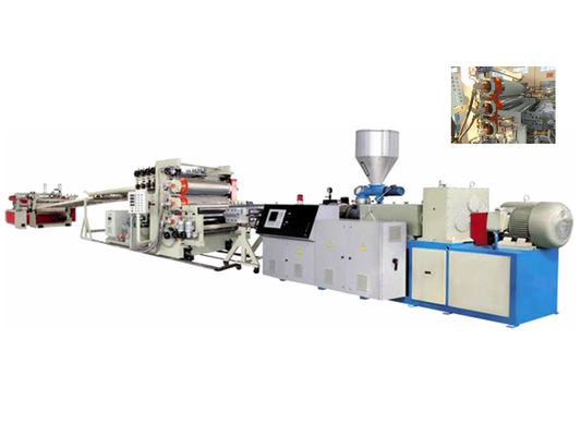 Máquinas plásticas de la protuberancia de tornillo del extrusor del PVC del tablero libre doble de la espuma